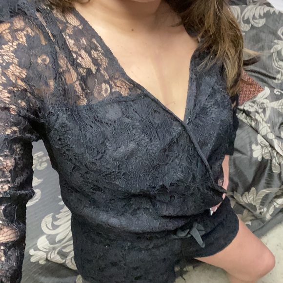 ♥️♥️Vintage Havana long sleeve lace romper - Picture 2 of 9